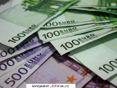 1)prin programul de afiliere cu inscrierea gratuita poti sa cistigi 2roni pentru fiecare referal pe